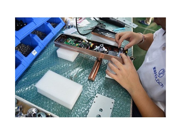 加盟商去智能鎖廠家實(shí)地考察應(yīng)該注意什么？